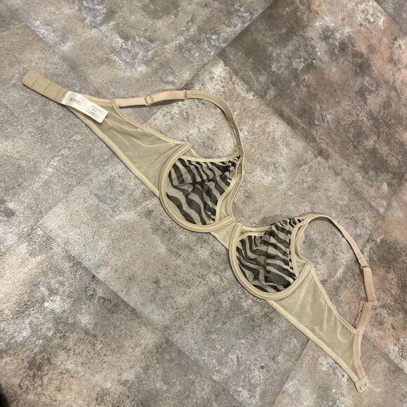 delicates size 36c y2k beige mesh overlay zebra print bra - Picture 7 of 7